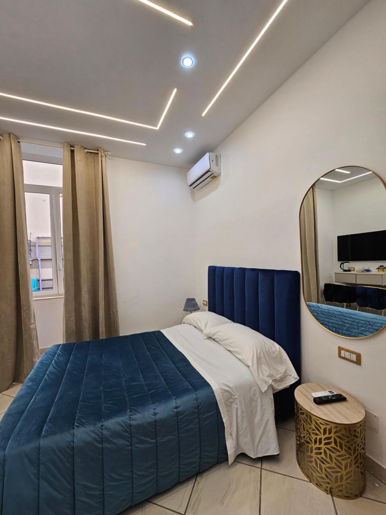 B&B Napoli Centrale Room&Jacuzzi Luaran gambar
