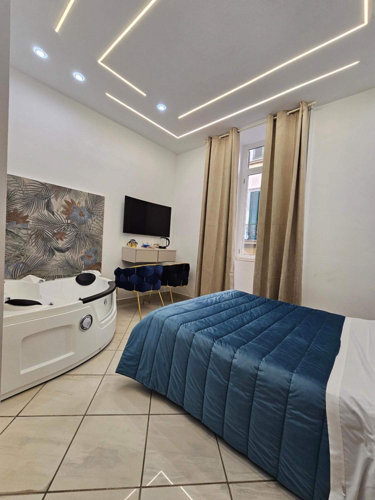 B&B Napoli Centrale Room&Jacuzzi Luaran gambar