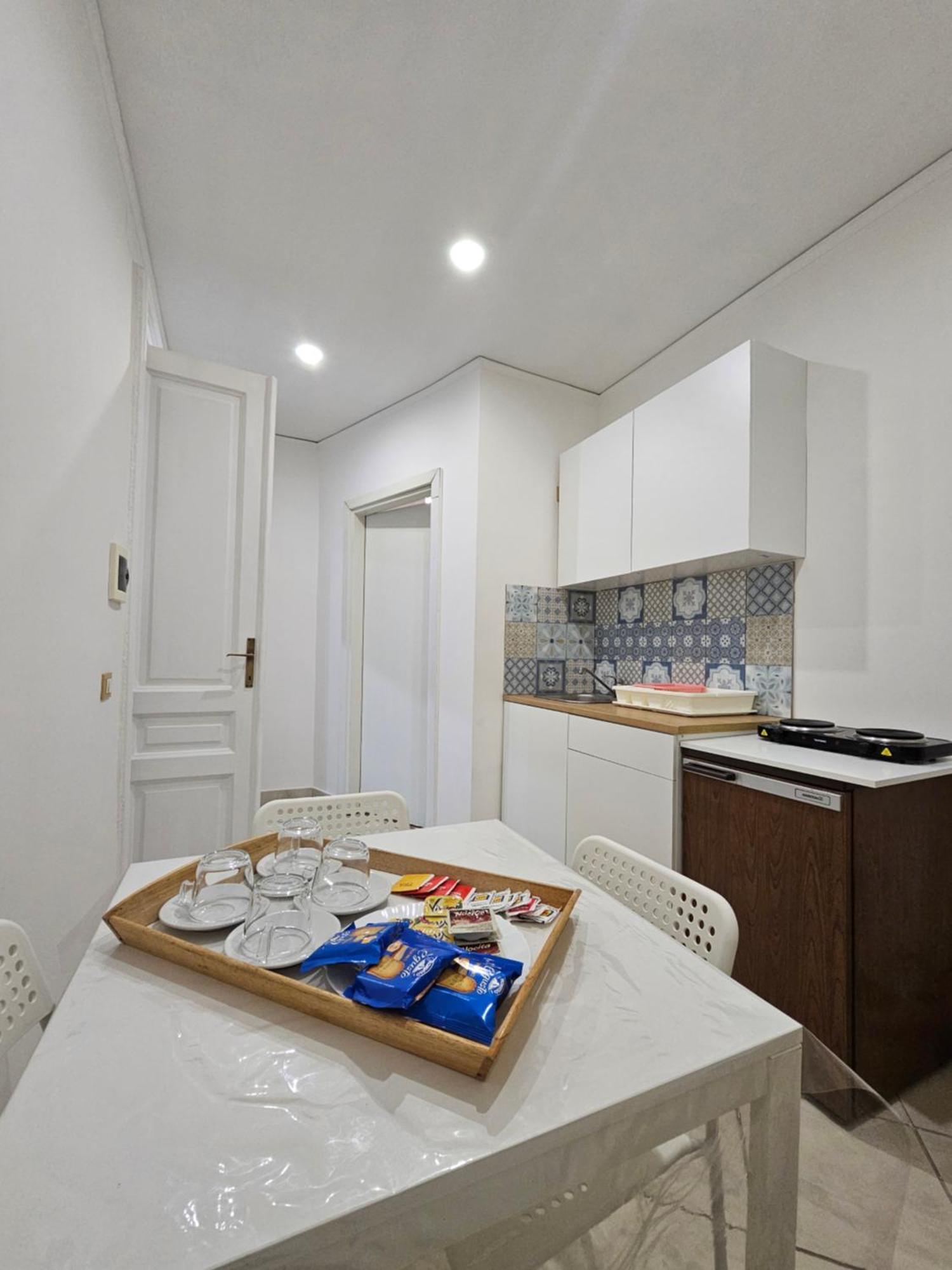 B&B Napoli Centrale Room&Jacuzzi Luaran gambar