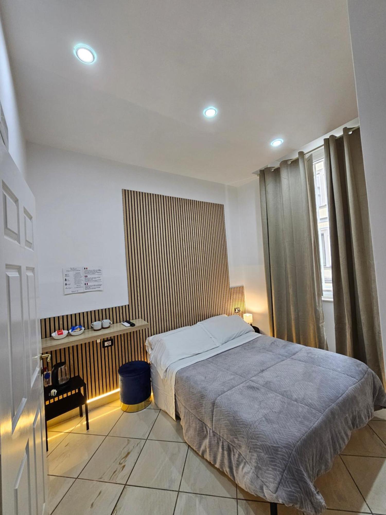 B&B Napoli Centrale Room&Jacuzzi Luaran gambar